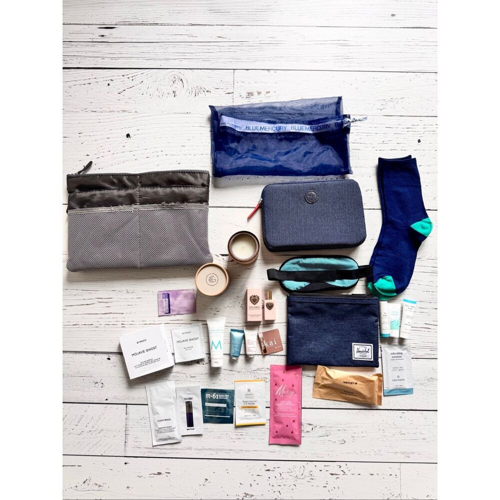 Sephora / Blue Mercury - 25 Piece Beauty Bundle